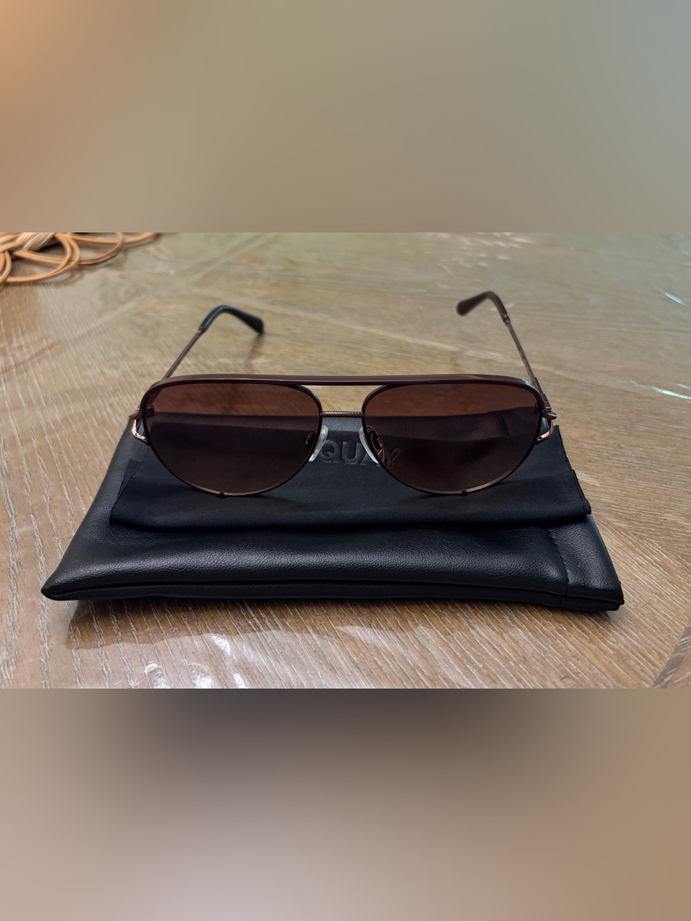 Quay Australia -QUAY High Key Twist Brown Aviator Sunglasses